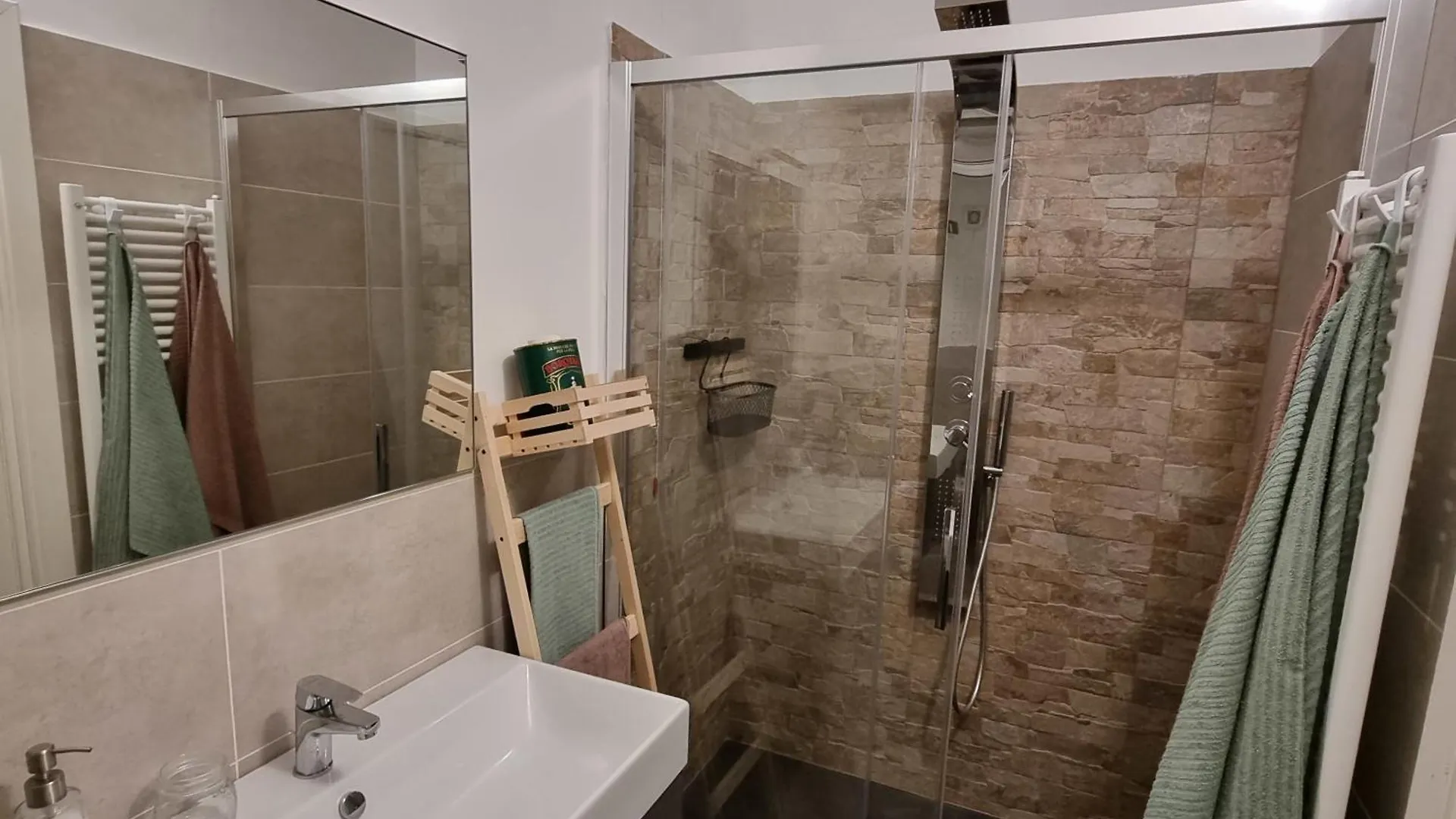 *** Bed & Breakfast Bed and Breakfast BeB La Terrazza Sui Fieschi Cogorno Italia