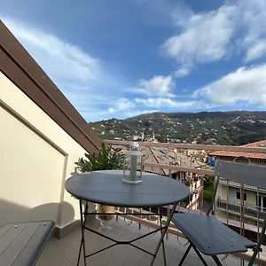 La Casa Sul Tetto Cogorno