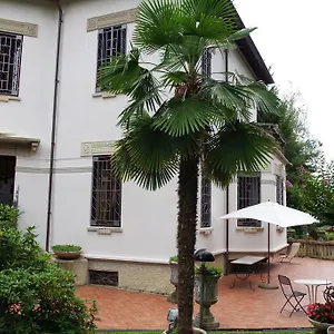 Puccini Bed & Breakfast Venegono Superiore